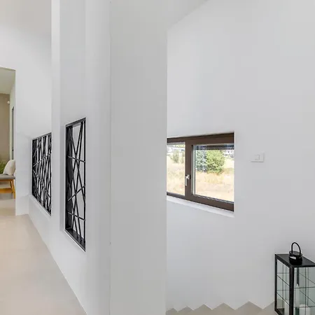 Luxurious Home In Pula