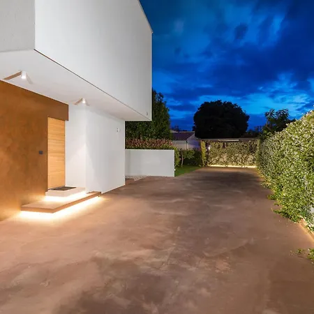 Luxurious Home In Pula