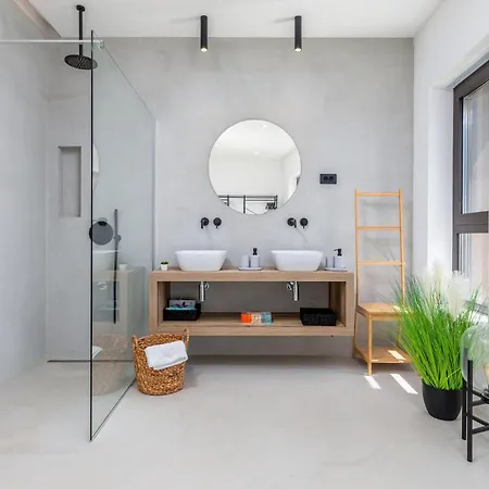 3 Bedroom Gorgeous In בית נופש