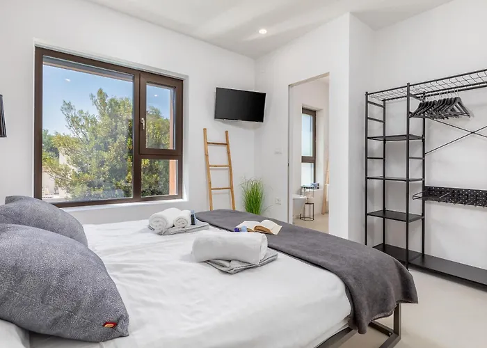 3 Bedroom Gorgeous In * 普拉