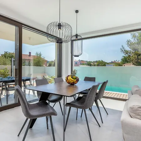 3 Bedroom Gorgeous In