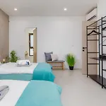 Дом отдыха Luxurious Home In Pula