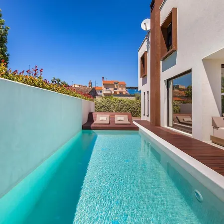 Vakantiehuis 3 Bedroom Gorgeous In *