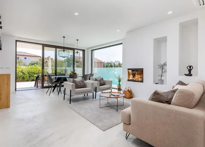 Vakantiehuis 3 Bedroom Gorgeous In